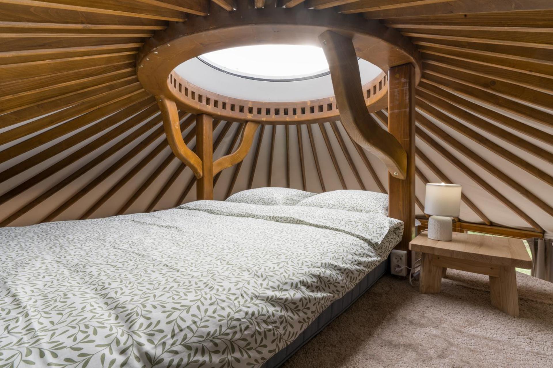 Gorski Glamping - Caloroczne Jurty Z Widokiem Tylmanowa ภายนอก รูปภาพ